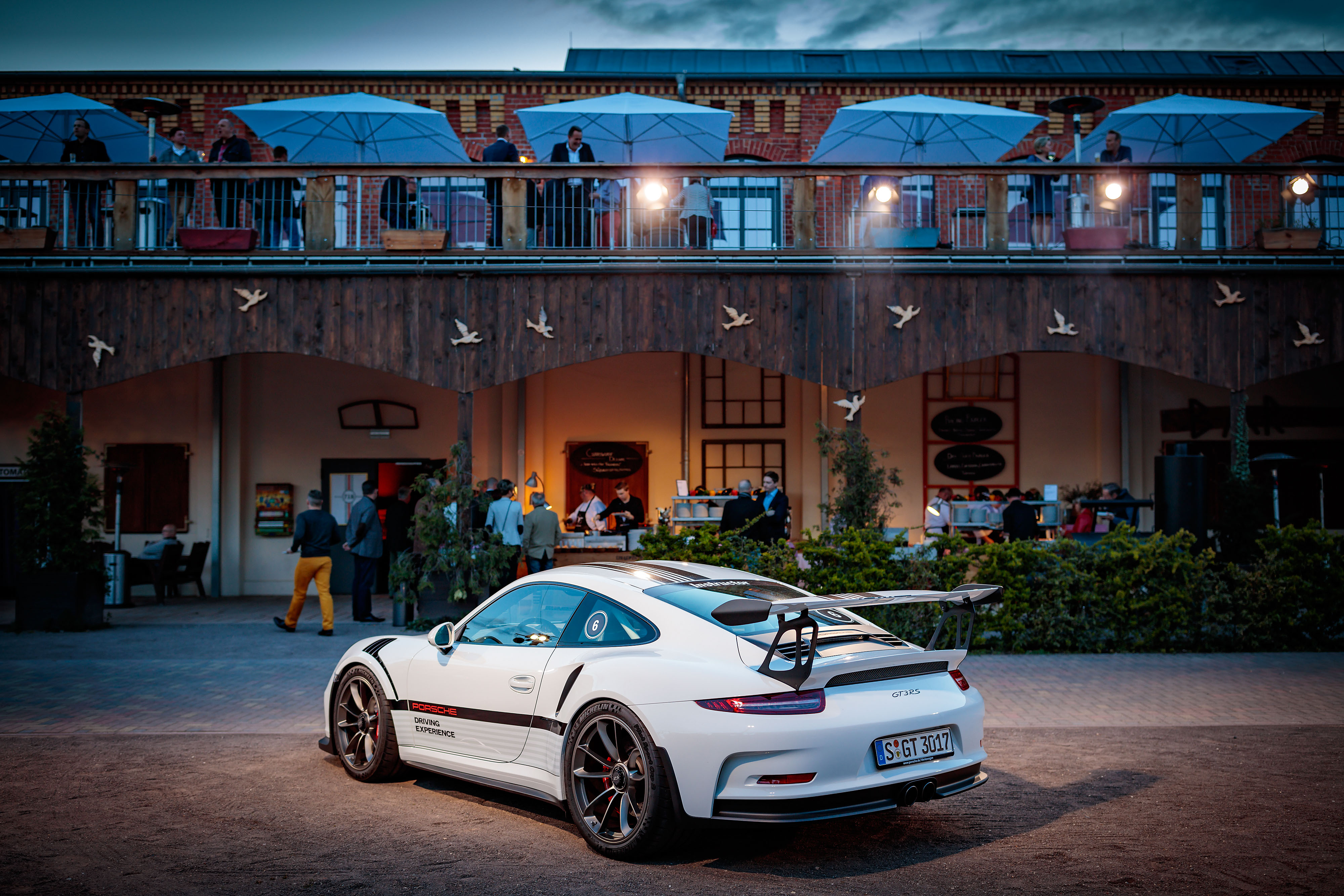 Porsche 718 Boxter vor dem Täubchenthal.