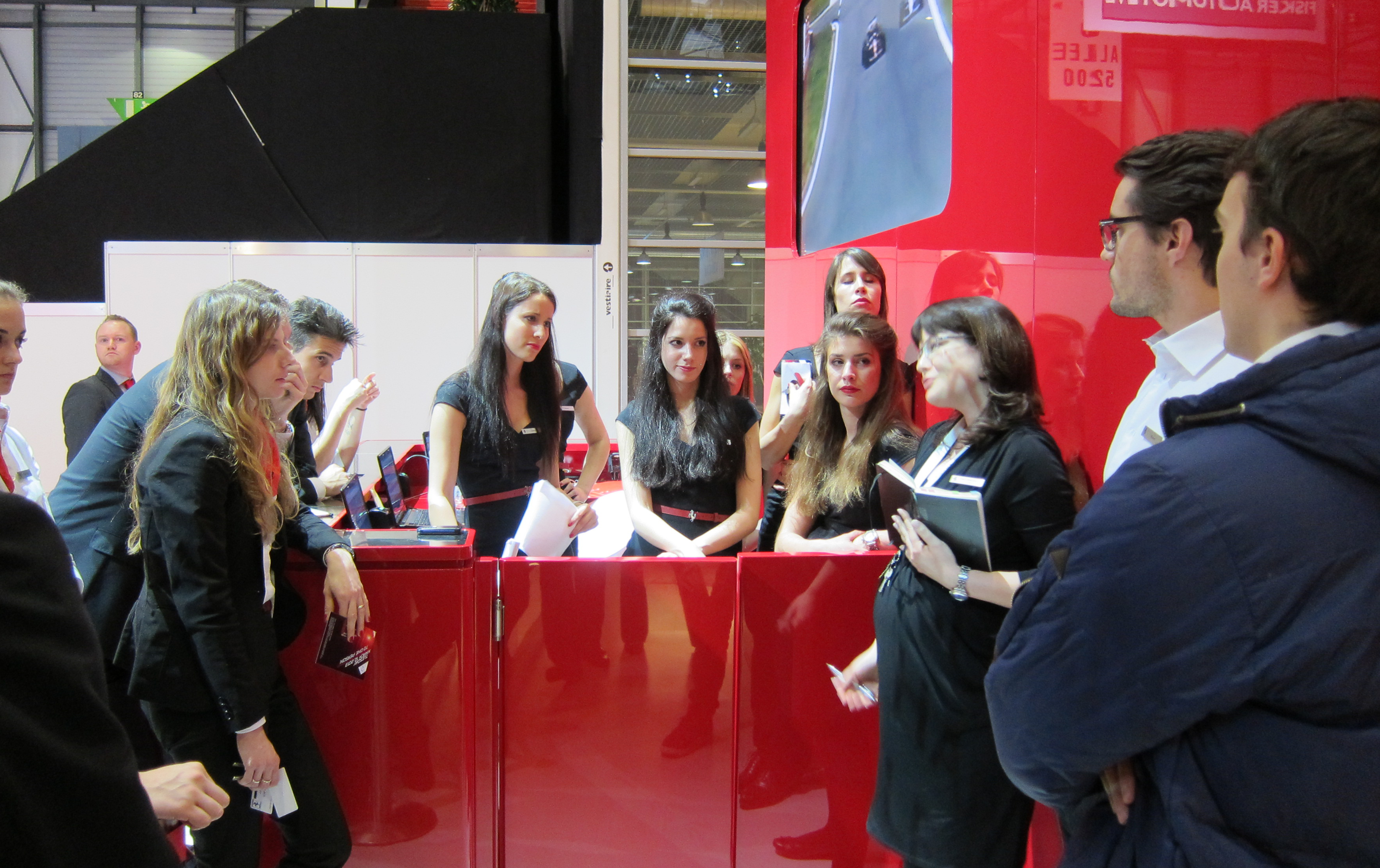 occ_website_cases_ferrari_messe9_181205
